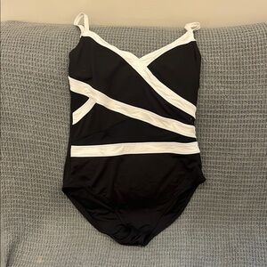 Ann Cole - Black and White Swimsuit